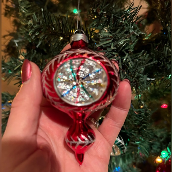 Vintage 1960’s Set Of 3 Mercury Glass Indent Ornaments Hand painted - Picture 2 of 8